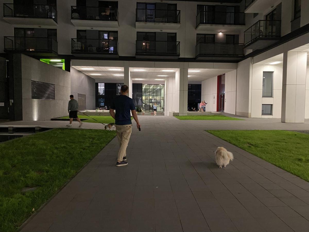 Studio Wola Apartament Kasprzaka - Wifi + Smart Tv วอร์ซอ ภายนอก รูปภาพ